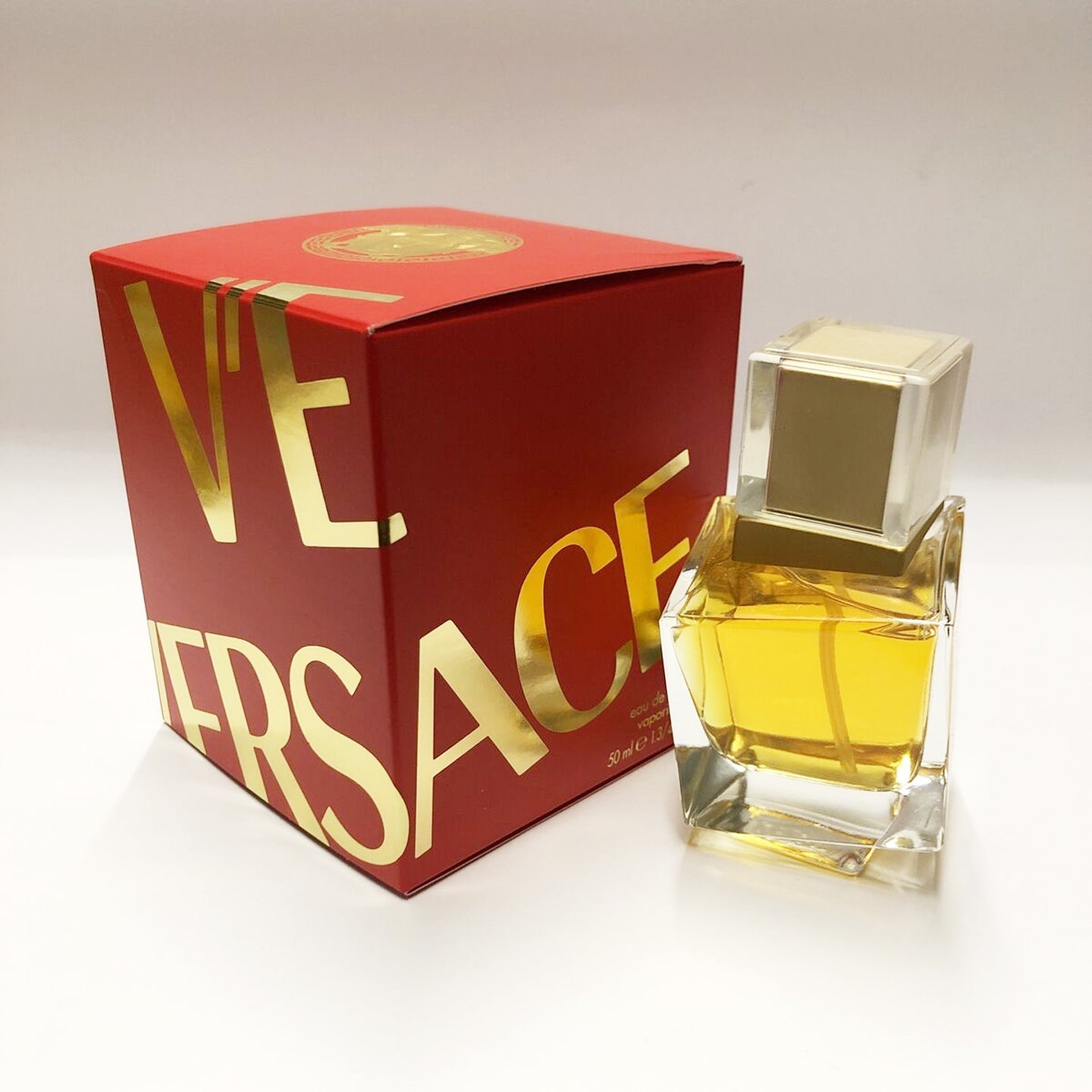 Versace Eau De Toilette Spray 50 ml for Women